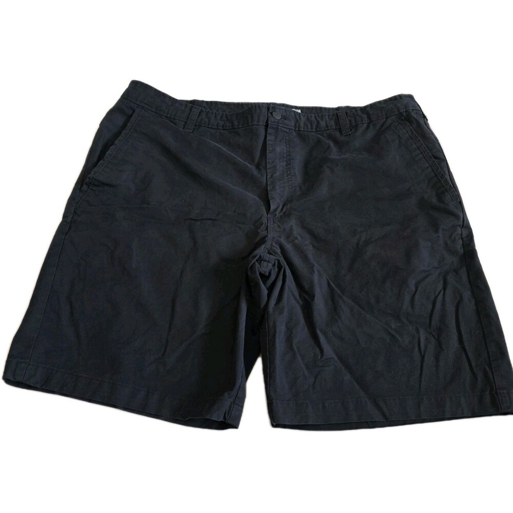 VanHeusen Men's Short Size 42x9.5 Black With A Zippered Pocket